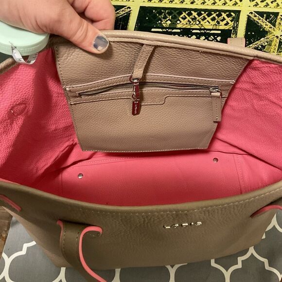 Lodis peppled leather bag tote - Picture 10 of 10